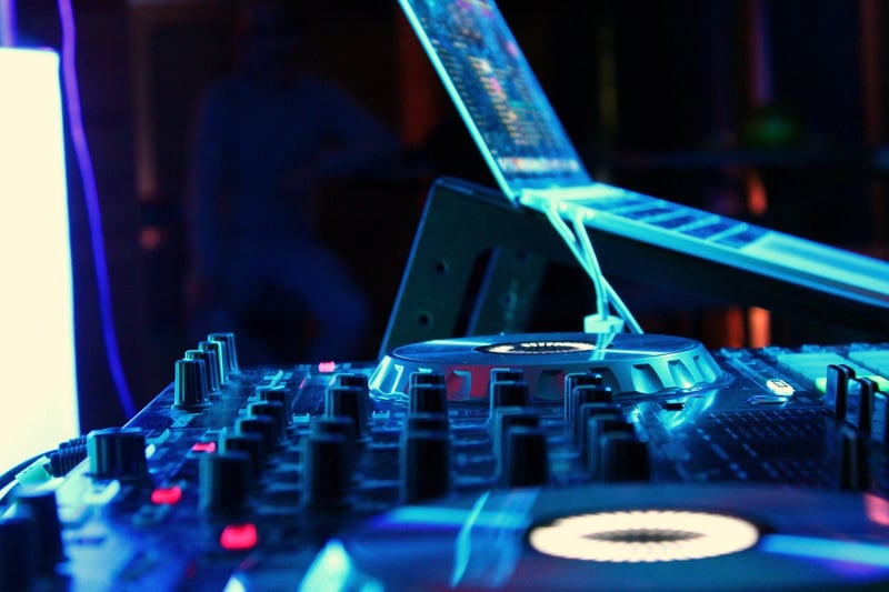 Celebrity DJs